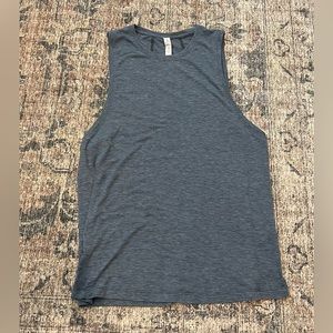 Lululemon Womens muscle tank size 6